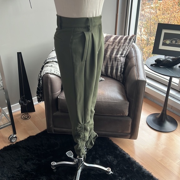 AJE Interlace Gathered Pants Size 4 AU / 0 US - Picture 3 of 9